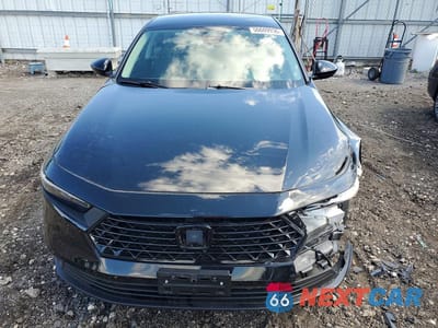 Piąte zdjęcie samochodu w środku: 2024 HONDA ACCORD LX VIN:1HGCY1F2XRA075883 - miniatura