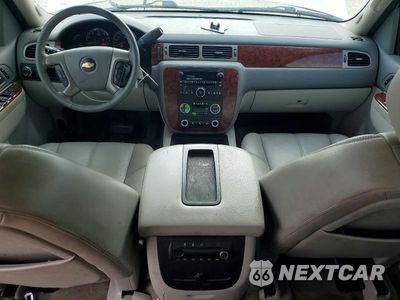 Zdjęcie 8 z 13 samochodu: 2012 CHEVROLET TAHOE C1500 LT VIN:1GNSCBE0XCR302388 - miniatura