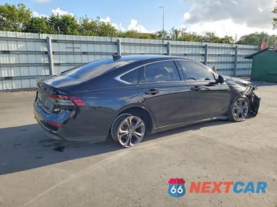 Trzecie zdjęcie samochodu z tyłu: 2024 HONDA ACCORD EX VIN:1HGCY1F37RA081990 - miniatura