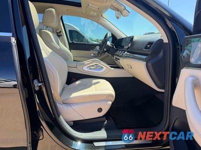 Piąte zdjęcie samochodu w środku: 2020 MERCEDES-BENZ GLS 450 4MATIC VIN:4JGFF5KE2LA055395 - miniatura