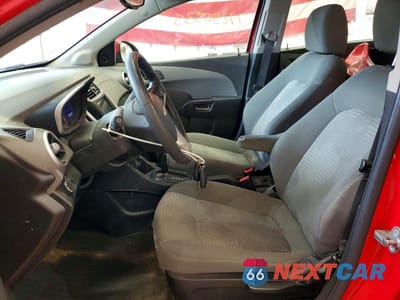 Zdjęcie 7 z 11 samochodu: 2019 CHEVROLET SONIC LS VIN:1G1JB5SB0K4133565 - miniatura