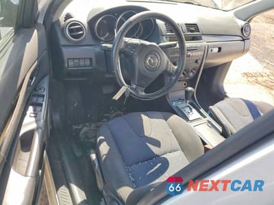 Zdjęcie 8 z 12 samochodu: 2005 MAZDA 3 S VIN:JM1BK323551267552 - miniatura