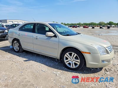 Czwarte zdjęcie samochodu z boku: 2008 FORD FUSION SEL VIN:3FAHP08ZX8R103834 - miniatura