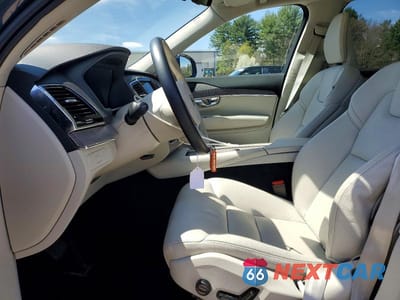 Zdjęcie 7 z 14 samochodu: 2023 VOLVO XC90 PLUS VIN:YV40621N5P1927243 - miniatura