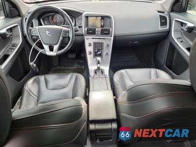 Zdjęcie 8 z 14 samochodu: 2017 VOLVO XC60 T6 DYNAMIC VIN:YV449MRR3H2212646 - miniatura