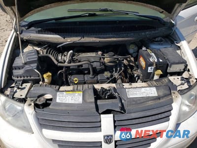 Zdjęcie 12 z 13 samochodu: 2005 DODGE GRAND CARAVAN SXT VIN:2D4GP44L05R503307 - miniatura