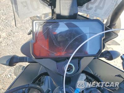 Zdjęcie 7 z 9 samochodu: 2022 KTM 390 ADVENTURE VIN:MD2JGJ403NC243401 - miniatura