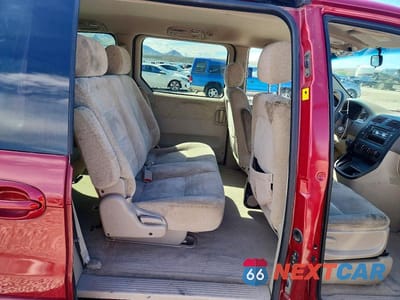 Zdjęcie 10 z 13 samochodu: 2004 KIA SEDONA LX VIN:KNDUP131546570831 - miniatura