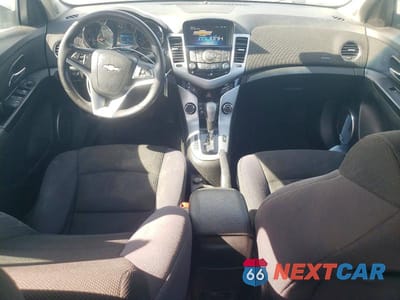 Zdjęcie 8 z 13 samochodu: 2014 CHEVROLET CRUZE LT VIN:1G1PC5SB3E7196539 - miniatura
