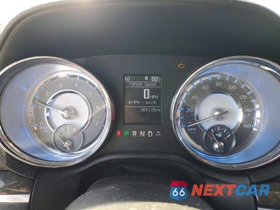Zdjęcie 9 z 13 samochodu: 2011 CHRYSLER 300C VIN:2C3CA6CT0BH614567 - miniatura
