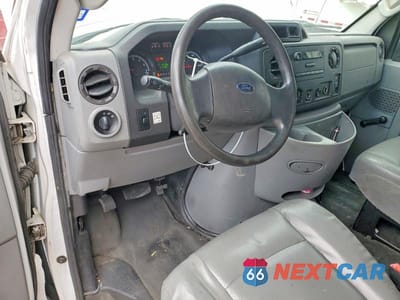 Zdjęcie 8 z 13 samochodu: 2014 FORD E350 BOX TRUCK VIN:1FDWE3FLXEDA61382 - miniatura