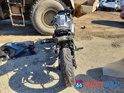 Czwarte zdjęcie samochodu z boku: 2021 KAWASAKI EX650 N VIN:ML5EXEN13MDA32887 - miniatura