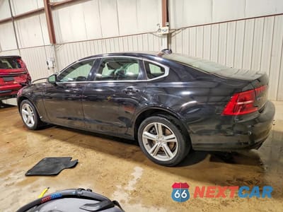 Drugie zdjęcie samochodu z przodu: 2018 VOLVO S90 T5 MOMENTUM VIN:LVY982MK6JP023890 - miniatura