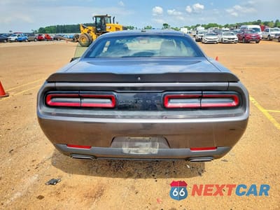 Zdjęcie 6 z 12 samochodu: 2022 DODGE CHALLENGER SXT VIN:2C3CDZAG8NH103370 - miniatura