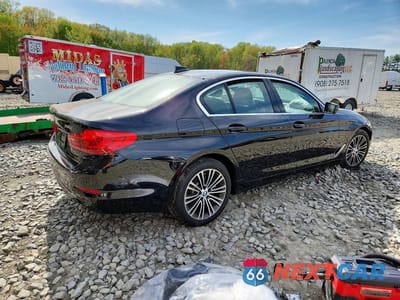 Trzecie zdjęcie samochodu z tyłu: 2019 BMW 530 XI VIN:WBAJA7C51KG910488 - miniatura