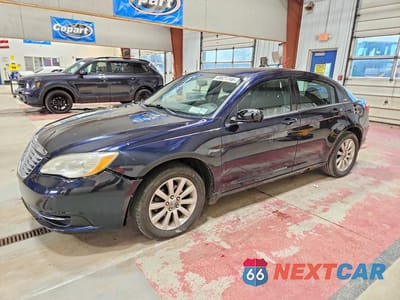 2011 CHRYSLER 200 TOURING 1C3BC1FB9BN590109 - główne zdjęcie licytacji z USA - miniatura