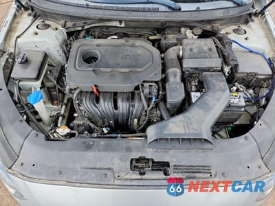 Zdjęcie 11 z 12 samochodu: 2019 HYUNDAI SONATA SPORT VIN:5NPE34AF0KH773340 - miniatura