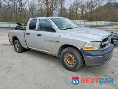 Czwarte zdjęcie samochodu z boku: 2011 DODGE RAM 1500 CREW CAB (4 VIN:1D7RV1GT7BS707348 - miniatura