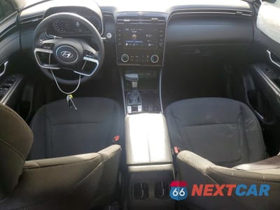 Zdjęcie 8 z 12 samochodu: 2022 HYUNDAI TUCSON SEL VIN:5NMJBCAE3NH152985 - miniatura