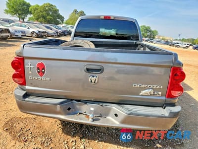 Zdjęcie 6 z 13 samochodu: 2010 DODGE DAKOTA SXT VIN:1D7CE3GK5AS172141 - miniatura