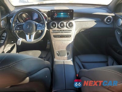 Zdjęcie 8 z 13 samochodu: 2020 MERCEDES-BENZ GLC 300 4MATIC VIN:W1N0G8EB7LF797426 - miniatura