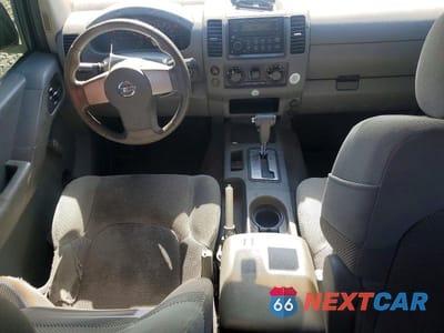 Zdjęcie 8 z 12 samochodu: 2005 NISSAN FRONTIER SE VIN:1N6AD07U85C460799 - miniatura