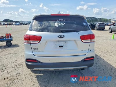 Zdjęcie 6 z 13 samochodu: 2017 KIA SORENTO EX V6 VIN:5XYPH4A55HG316752 - miniatura