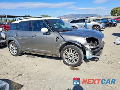 Czwarte zdjęcie samochodu z boku: 2018 MINI COOPER COUNTRYMAN VIN:WMZYS7C30J3E09288 - miniatura