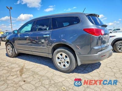 Drugie zdjęcie samochodu z przodu: 2011 CHEVROLET TRAVERSE LS VIN:1GNKVFED8BJ314959 - miniatura