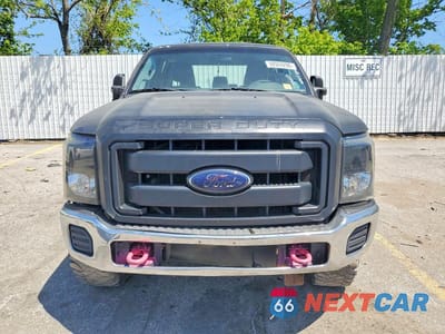 Piąte zdjęcie samochodu w środku: 2015 FORD F250 SUPER DUTY VIN:1FT7W2B66FED20591 - miniatura