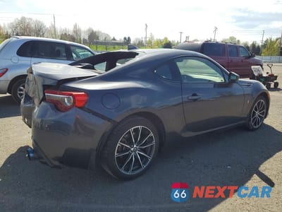 Trzecie zdjęcie samochodu z tyłu: 2017 TOYOTA 86 BASE VIN:JF1ZNAA16H8708763 - miniatura