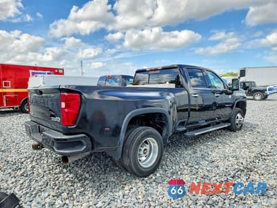 Czwarte zdjęcie samochodu z boku: 2022 CHEVROLET SILVERADO VIN:1GC4YVEY5NF241143 - miniatura