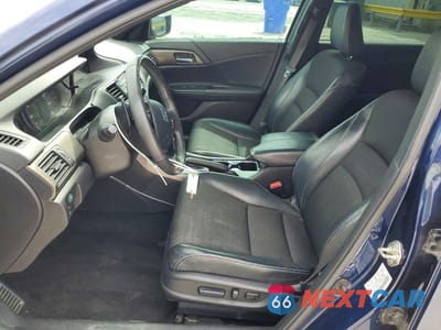Zdjęcie 7 z 12 samochodu: 2017 HONDA ACCORD SPORT VIN:1HGCR2F66HA153385 - miniatura