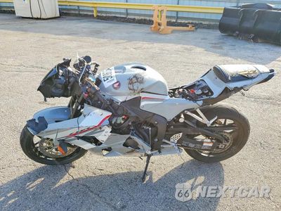 Trzecie zdjęcie samochodu z tyłu: 2026 HONDA CBR600 RR VIN:JH2PC40HXTK300678 - miniatura