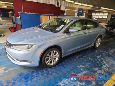 2015 CHRYSLER 200 LIMITED 1C3CCCAB4FN734565 - główne zdjęcie licytacji z USA - miniatura
