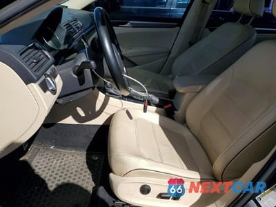 Zdjęcie 7 z 13 samochodu: 2017 VOLKSWAGEN PASSAT R-LINE VIN:1VWDT7A36HC006130 - miniatura