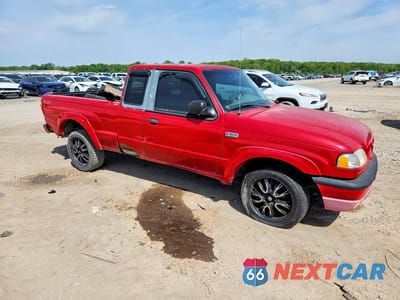Czwarte zdjęcie samochodu z boku: 2001 MAZDA B3000 CAB PLUS VIN:4F4YR16U11TM11651 - miniatura