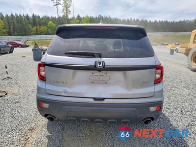 Zdjęcie 6 z 14 samochodu: 2019 HONDA PASSPORT SPORT VIN:5FNYF7H26KB001139 - miniatura