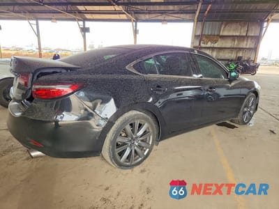 Trzecie zdjęcie samochodu z tyłu: 2018 MAZDA 6 TOURING VIN:JM1GL1VM3J1306631 - miniatura
