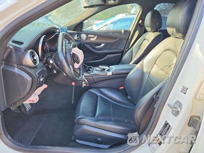 Zdjęcie 7 z 12 samochodu: 2016 MERCEDES-BENZ C 300 VIN:55SWF4JB5GU165925 - miniatura