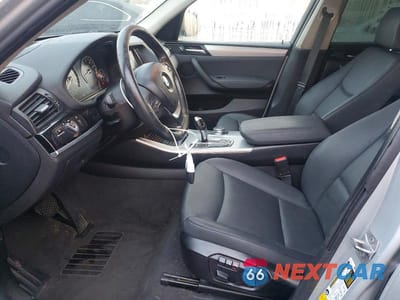 Zdjęcie 7 z 12 samochodu: 2017 BMW X3 SDRIVE28I VIN:5UXWZ7C39H0X39036 - miniatura