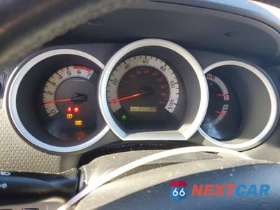 Zdjęcie 9 z 12 samochodu: 2015 TOYOTA TACOMA PRERUNNER V6 VIN:5TFJU4GNXFX085690 - miniatura