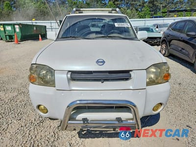 Piąte zdjęcie samochodu w środku: 2002 NISSAN FRONTIER XE-V6 VIN:1N6ED27T72C351993 - miniatura