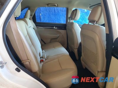 Zdjęcie 11 z 13 samochodu: 2011 KIA SORENTO LX VIN:5XYKT4A13BG042948 - miniatura
