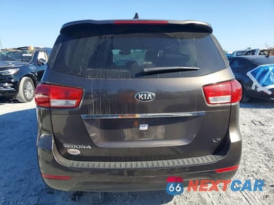 Zdjęcie 6 z 13 samochodu: 2017 KIA SEDONA LX VIN:KNDMB5C10H6325575 - miniatura