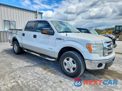 Czwarte zdjęcie samochodu z boku: 2011 FORD F150 SUPERCREW VIN:1FTFW1ET0BFB52992 - miniatura