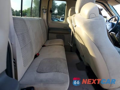 Zdjęcie 10 z 11 samochodu: 2001 FORD F250 SUPER DUTY VIN:3FTNX20L81MA74899 - miniatura