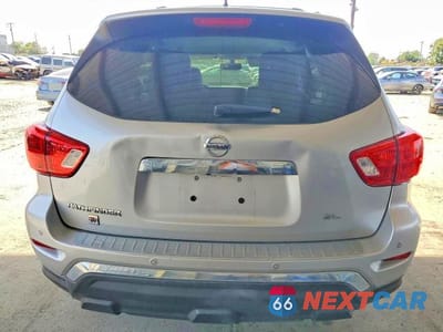 Zdjęcie 6 z 13 samochodu: 2018 NISSAN PATHFINDER SL VIN:5N1DR2MN0JC620061 - miniatura
