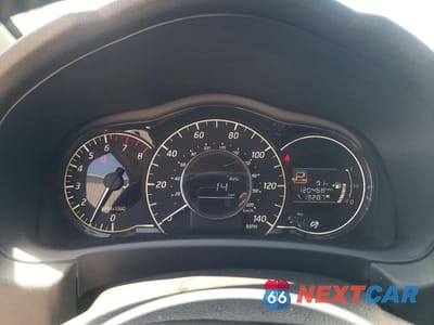 Zdjęcie 9 z 12 samochodu: 2016 NISSAN VERSA NOTE SV VIN:3N1CE2CP3GL362388 - miniatura