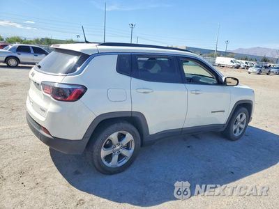 Trzecie zdjęcie samochodu z tyłu: 2021 JEEP COMPASS LATITUDE VIN:3C4NJCBB7MT501897 - miniatura